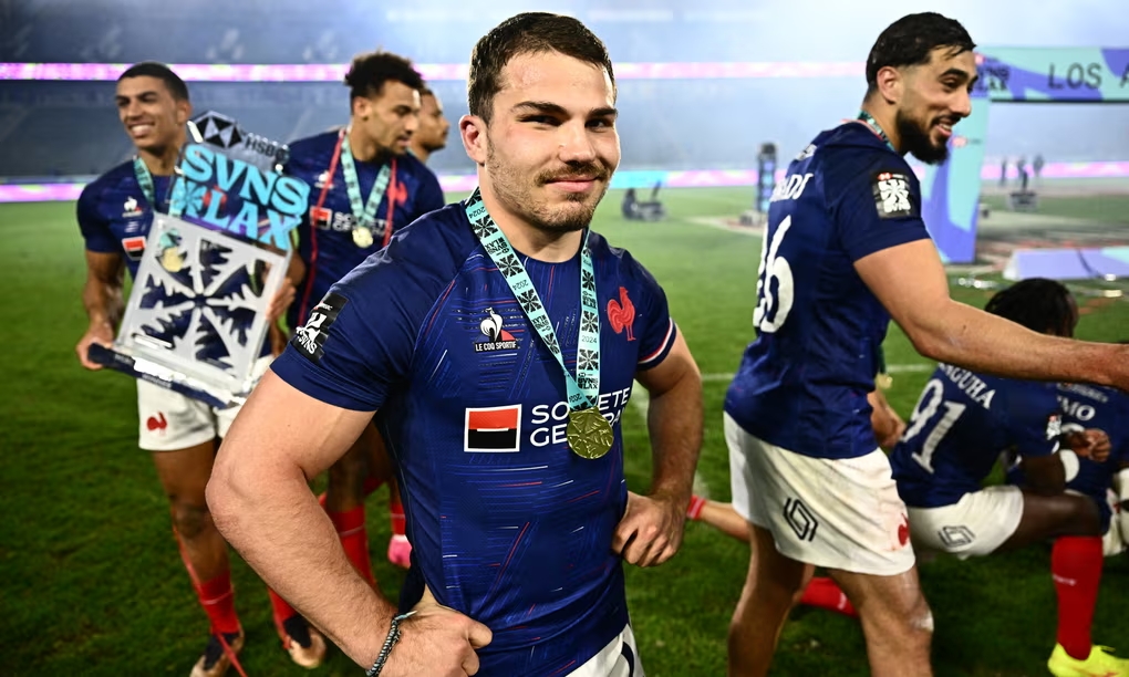 Antoine Dupont’s desire to prioritise France’s rugby sevens campaign in Paris has only increased his popularity. Photograph: Patrick T Fallon/AFP/Getty Images (Image obtained at theguardian.com)